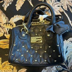 Mini Betsy Johnson quilted bag